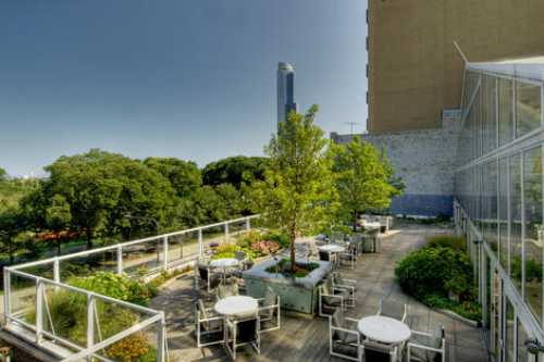 Chicago_'s Essex Inn Grant Park 005
